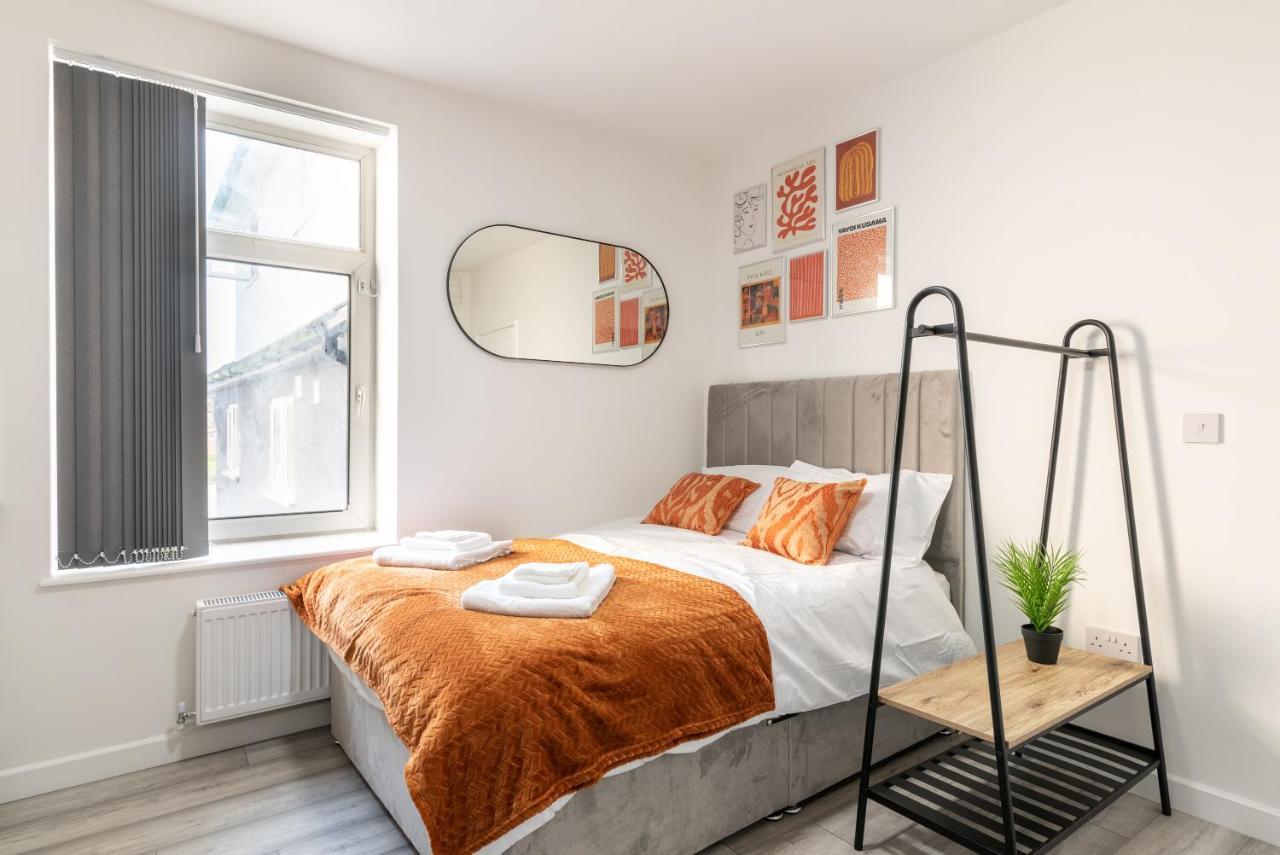 Exquisite Cardiff Apartments- With Garden Lounge & Games Room Dış mekan fotoğraf