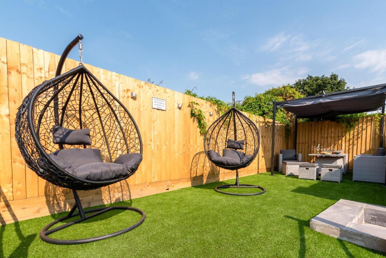 Exquisite Cardiff Apartments- With Garden Lounge & Games Room Dış mekan fotoğraf