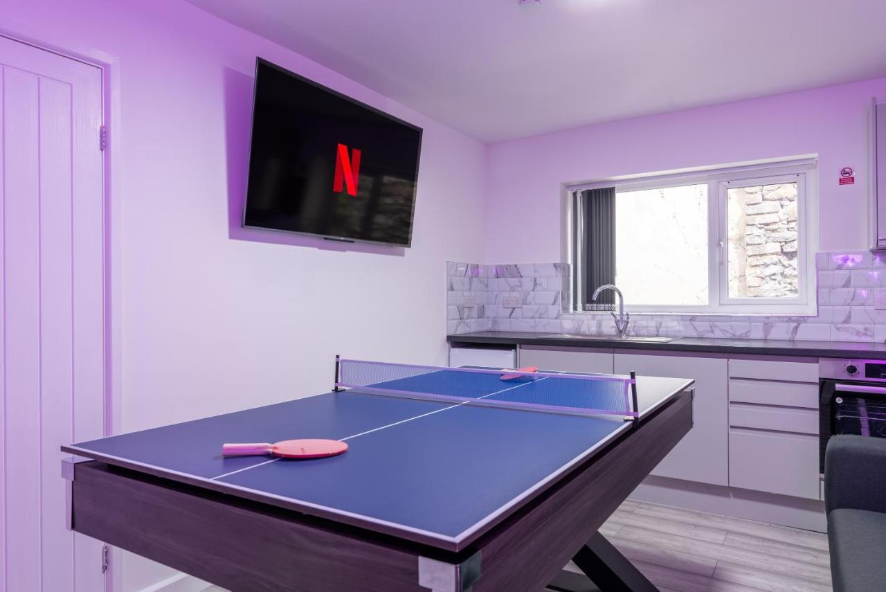 Exquisite Cardiff Apartments- With Garden Lounge & Games Room Dış mekan fotoğraf