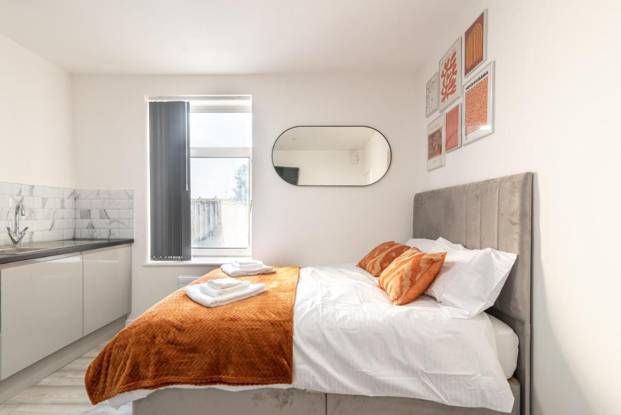Exquisite Cardiff Apartments- With Garden Lounge & Games Room Dış mekan fotoğraf